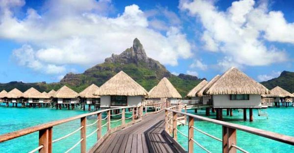 Le Méridien Bora Bora - Overwater Bungalows