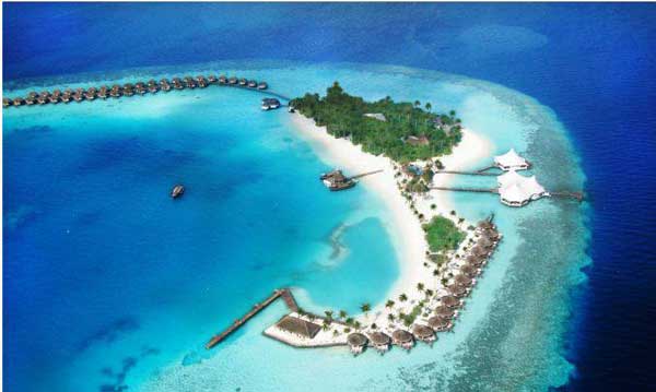 Safari Island Resort and Spa - Maldives - Overwater Bungalows